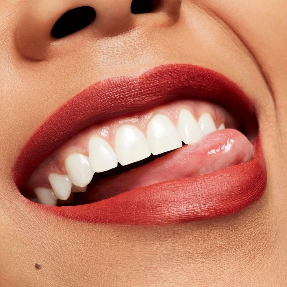 MAC - Retro Matte Liquid Lip Color 0.17 OZ - CHILI ADDICT 135 - Picture 5 of 7